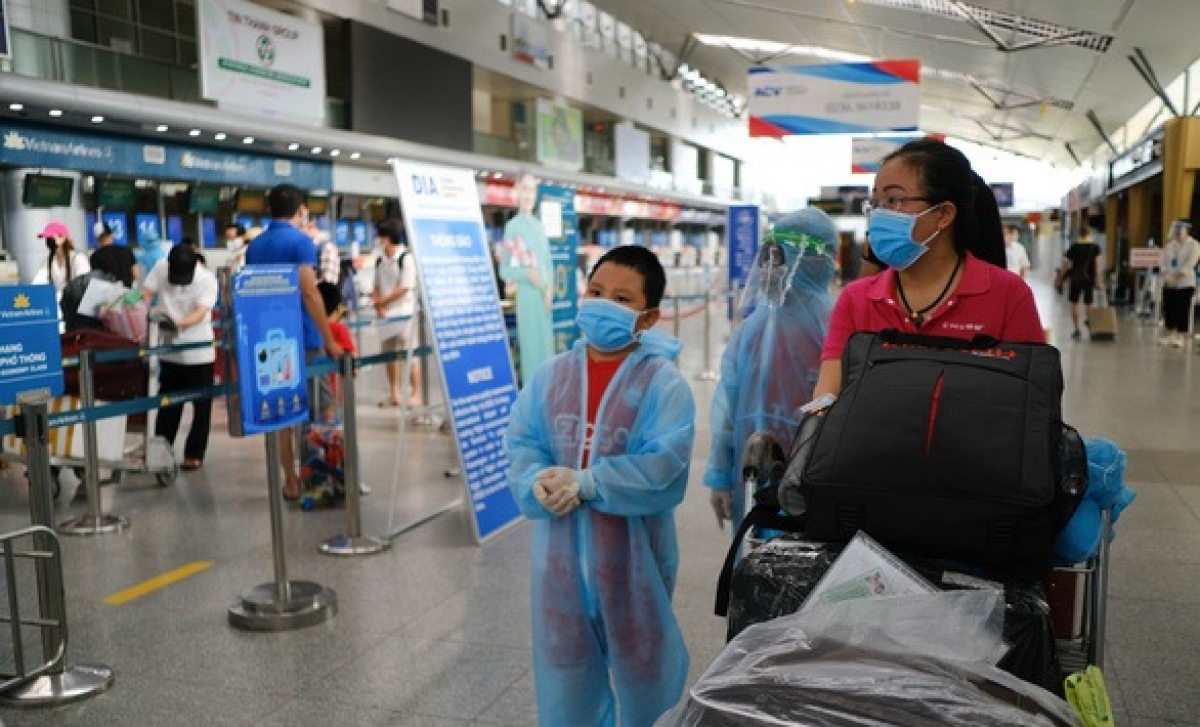 Trước đó, Đà Nẵng cũng xin dừng tiếp nhận chuyến bay đưa người nhập cảnh về nước vì quá tải 