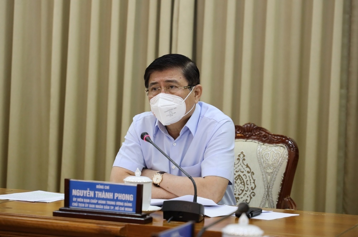 Chủ tịch TP Nguyễn Thành Phong quyết định TP.HCM sẽ giãn cách xã hội theo Chỉ thị 15 thêm 14 ngày kể từ 0h ngày 15/6