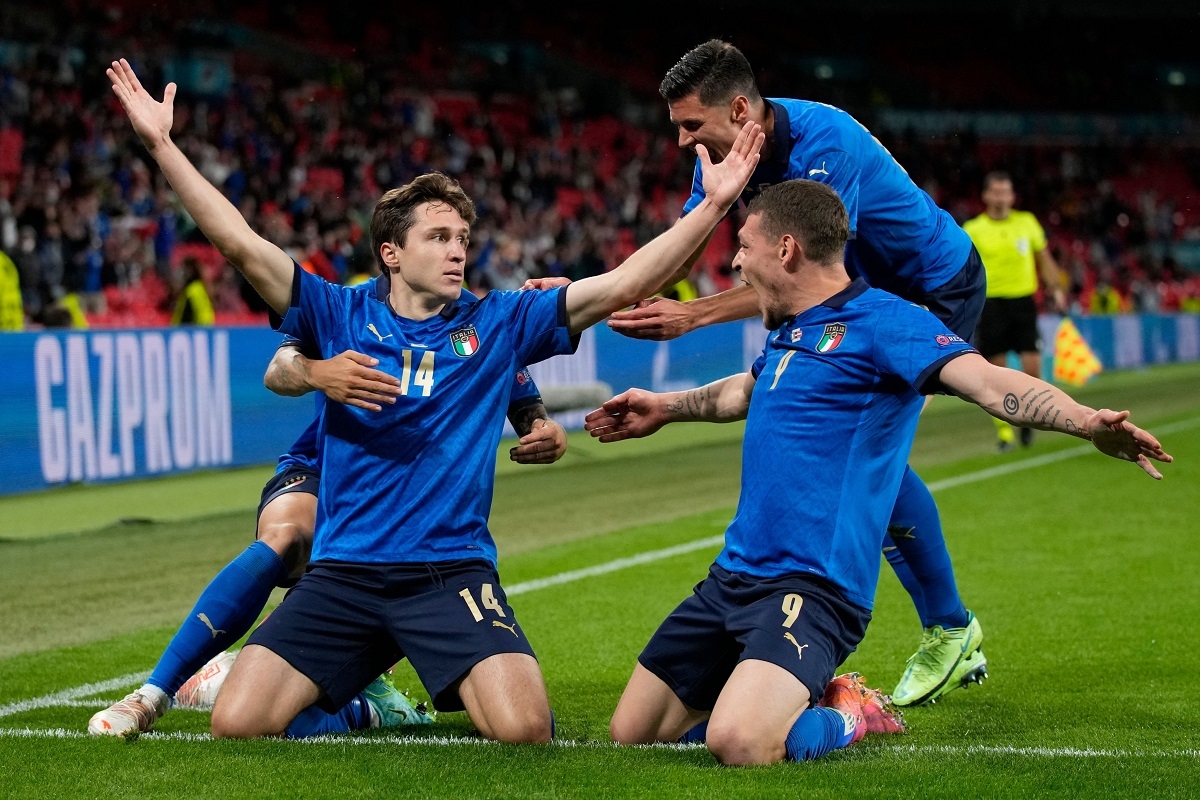 Giành chiến thắng 2-1 trước Áo, Italia chính thức có mặt tại tứ kết EURO 2020