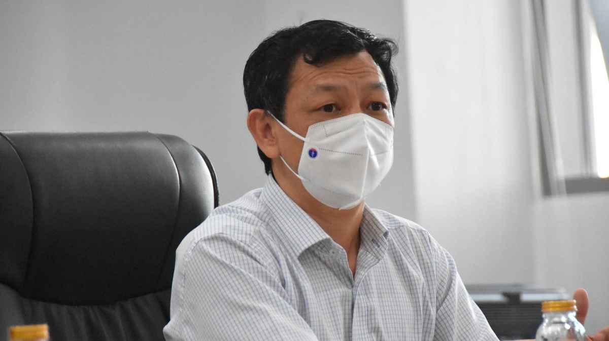 TS.BS Nguyễn Thi Thức - Giám đốc Bệnh viện Chợ Rẫy kiêm GĐ Bệnh viện Hồi sức COVID-19 TP Hồ Chí Minh