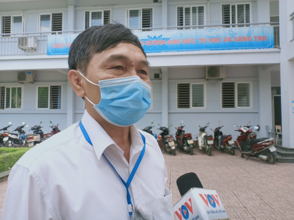 Ông Nguyễn Quý Xuân, Hiệu trưởng trường THPT Phúc Lợi cho biết, trường đã có kinh nghiệm trong việc tổ chức thi, đặc biệt vừa tổ chức thành công kỳ thi tuyển sinh vào lớp 10 THPT. 