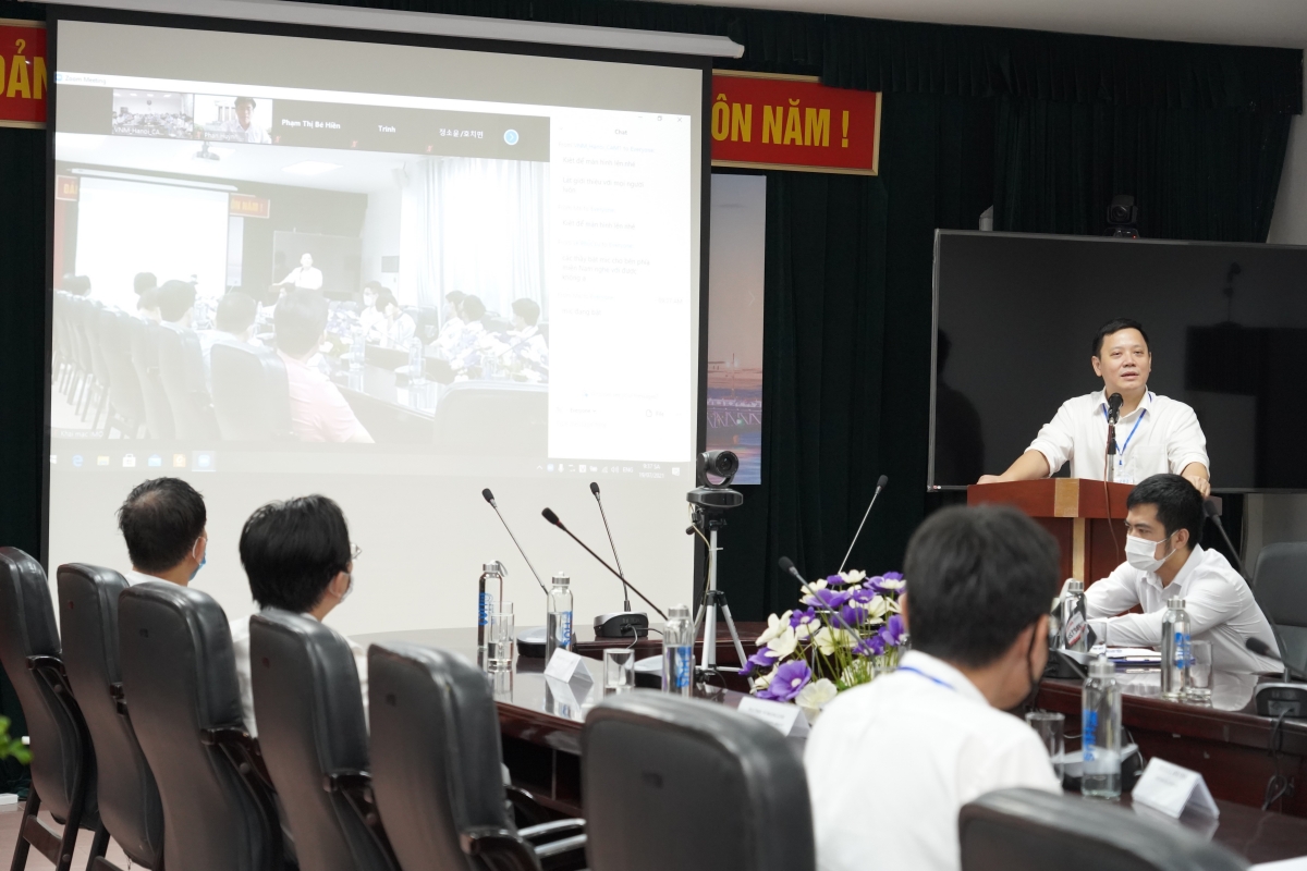 GS.TS. Lê Anh Vinh, Trưởng đoàn Olympic Toán học quốc tế tại Việt Nam phát biểu tại lễ khai mạc IMO 2021