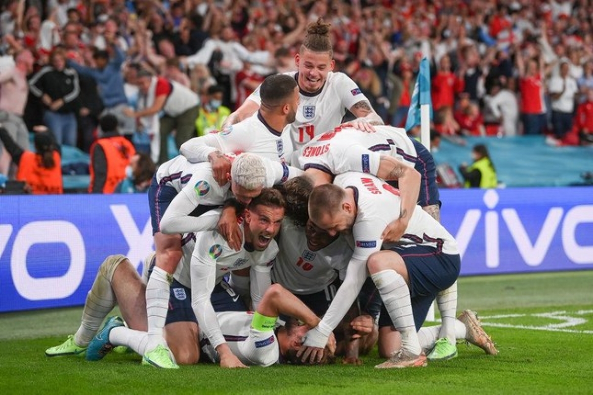 Đánh bại Đan Mạch, đội tuyển Anh đã có lần đầu tiên lọt vào Chung kết tại một kỳ EURO.