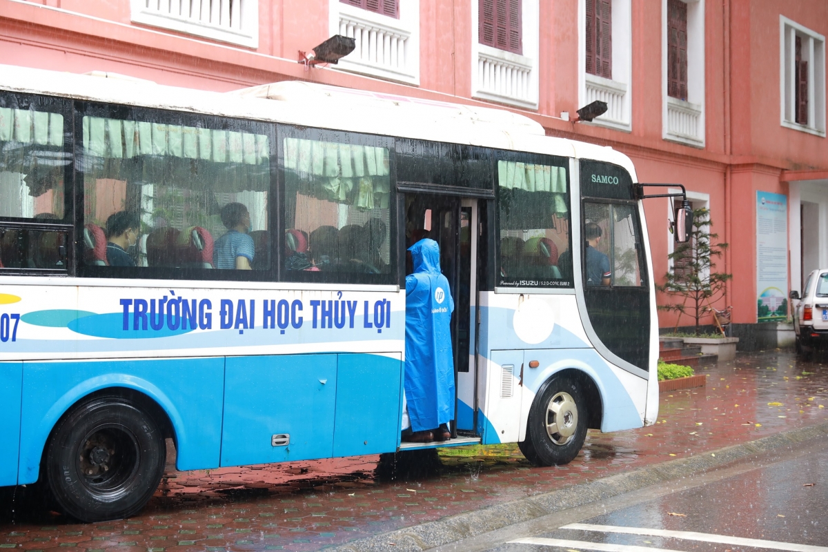 Đoàn thanh tra trường Đại học Thủy lợi lên đường đến Phú Thọ thực hiện nhiệm vụ 