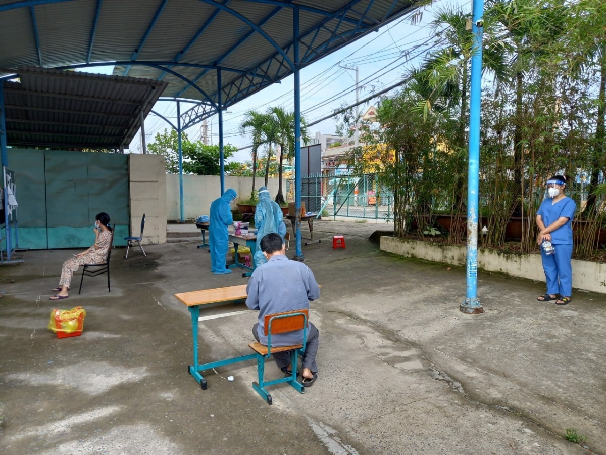 Trạm Y tế lưu động xã Phong Phú (đặt tại Trường tiểu học Phong Phú, huyện Bình Chánh)