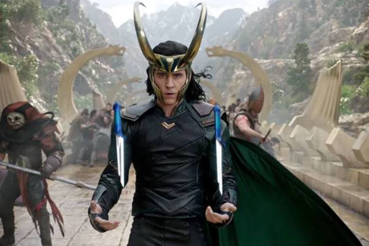 Vị thần lừa lọc Loki với màn hóa thân của tài tử Tom Hiddleston luôn là một trong những phản diện được yêu thích nhất. Ảnh: CGV