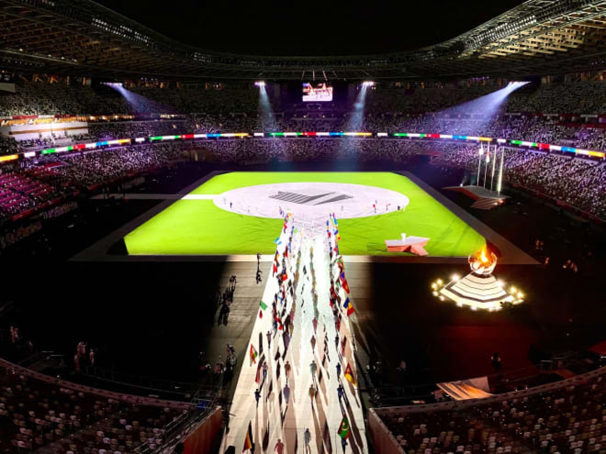 Lễ bế mạc Olympic Tokyo rực rỡ sắc màu