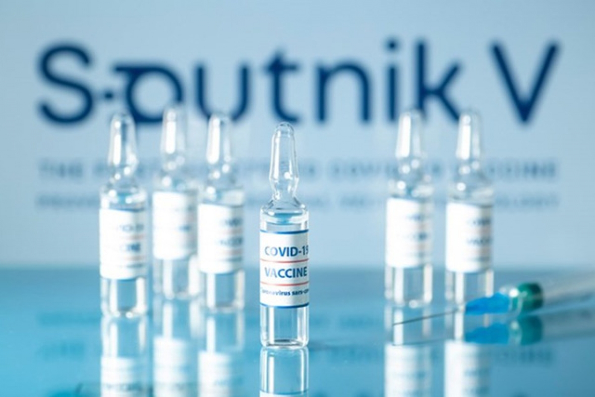Phụ nữ mang thai hoặc đang cho con bú chống chỉ định với vaccine COVID-19 Sputnik V