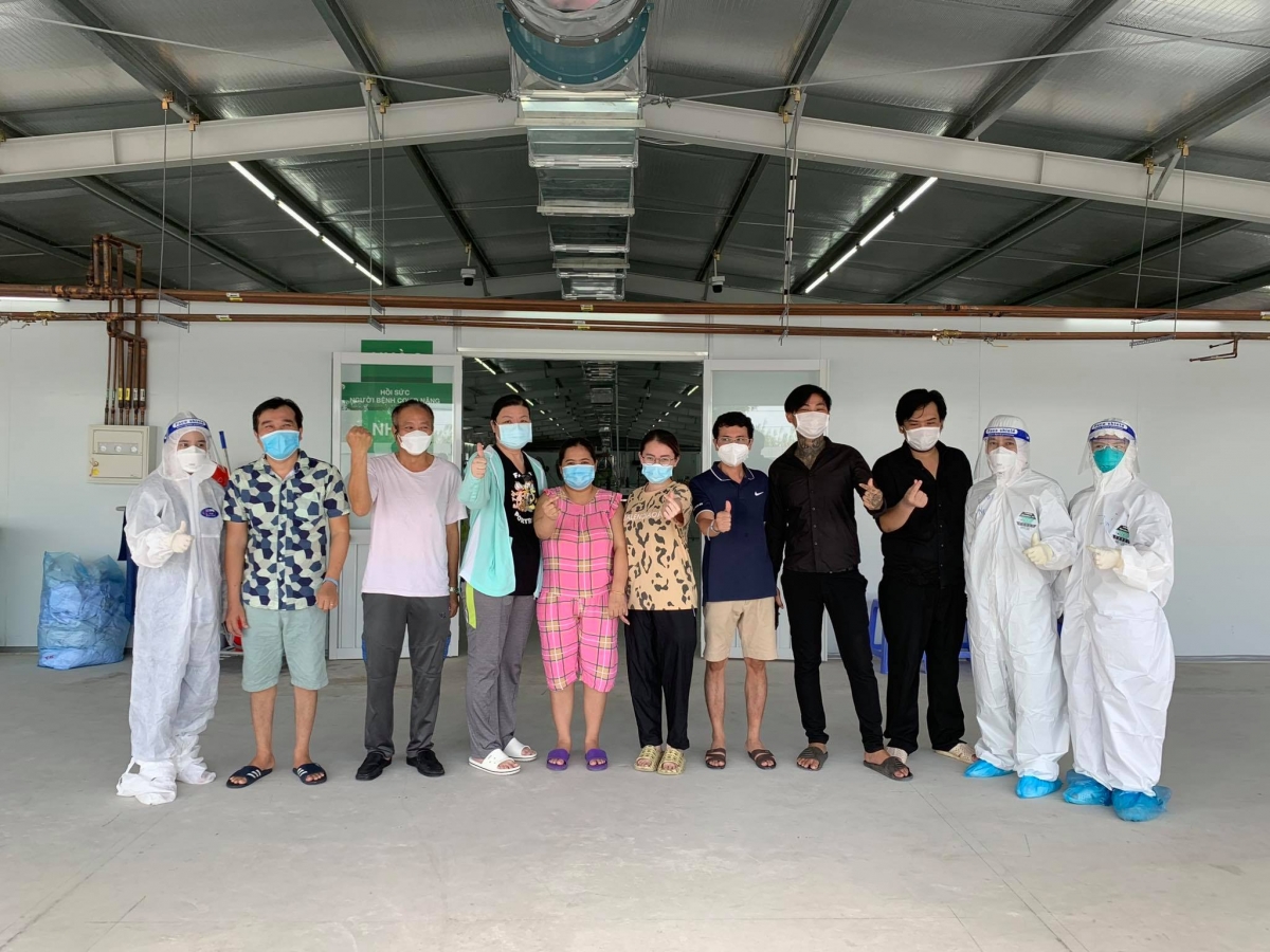 Đã có gần 60 bệnh nhân Covid-19 nặng và nguy kịch tại Trung tâm hồi sức tích cực  Covid-19 trực thuộc Bệnh viện HN Việt Đức tại TP Hồ Chí Minh
được điều trị khỏi bệnh và ra viện