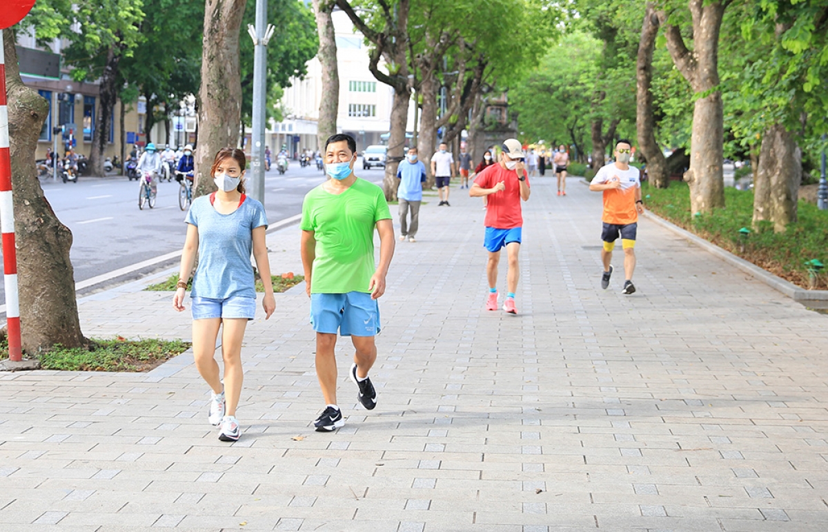 Từ ngày mai (28/9), người dân Hà Nội có thể tập thể dục ngoài trời