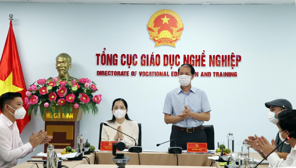 Ông Đỗ Năng Khánh, Phó Tổng cục trưởng Tổng cục GDNN – Chủ tịch Hội đồng phát biểu