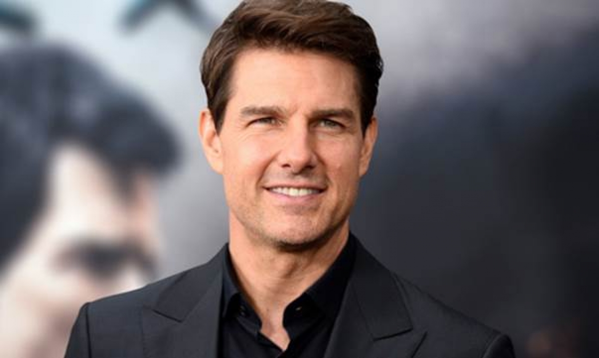 Nhan sắc điển trai không hề thay đổi theo thời gian của Tom Cruise