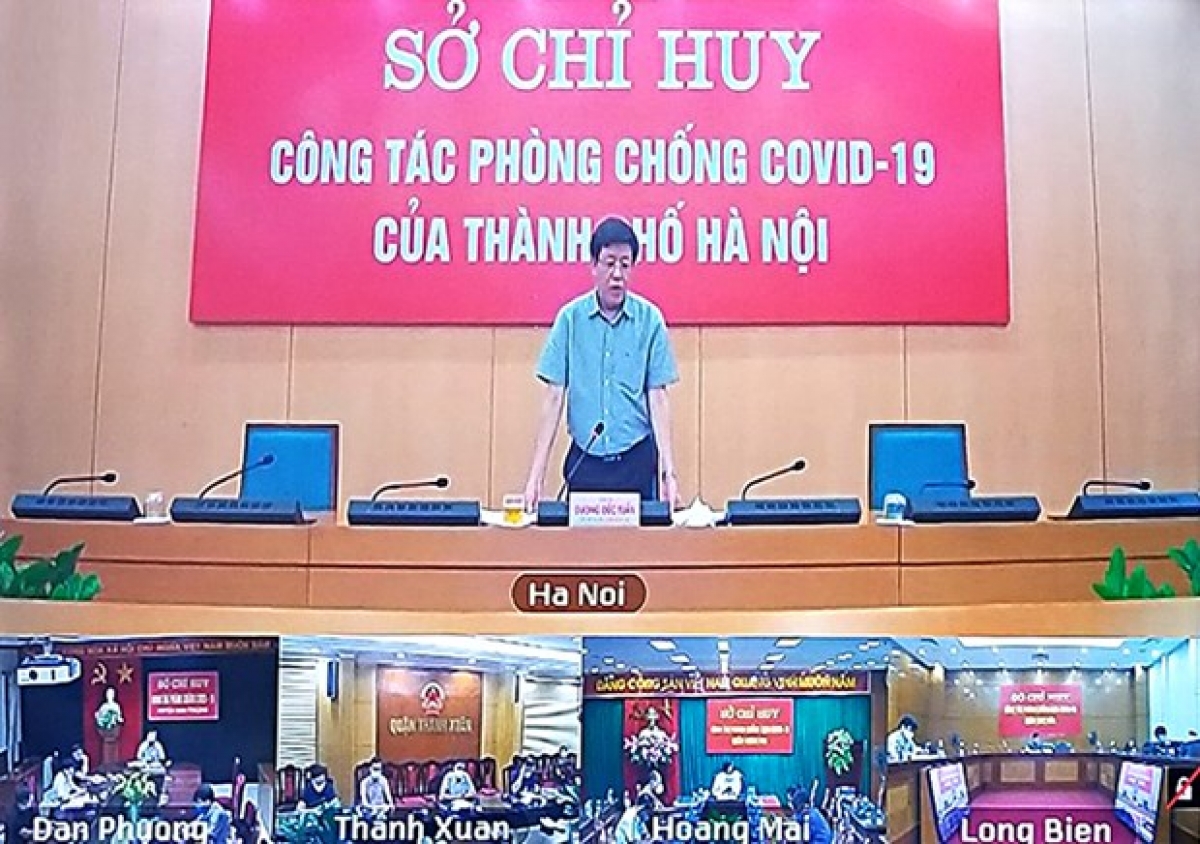 Ông Dương Đức Tuấn, Phó CT UBNDTP Hà Nội họp với các đơn vị về phòng, chống Covid-19