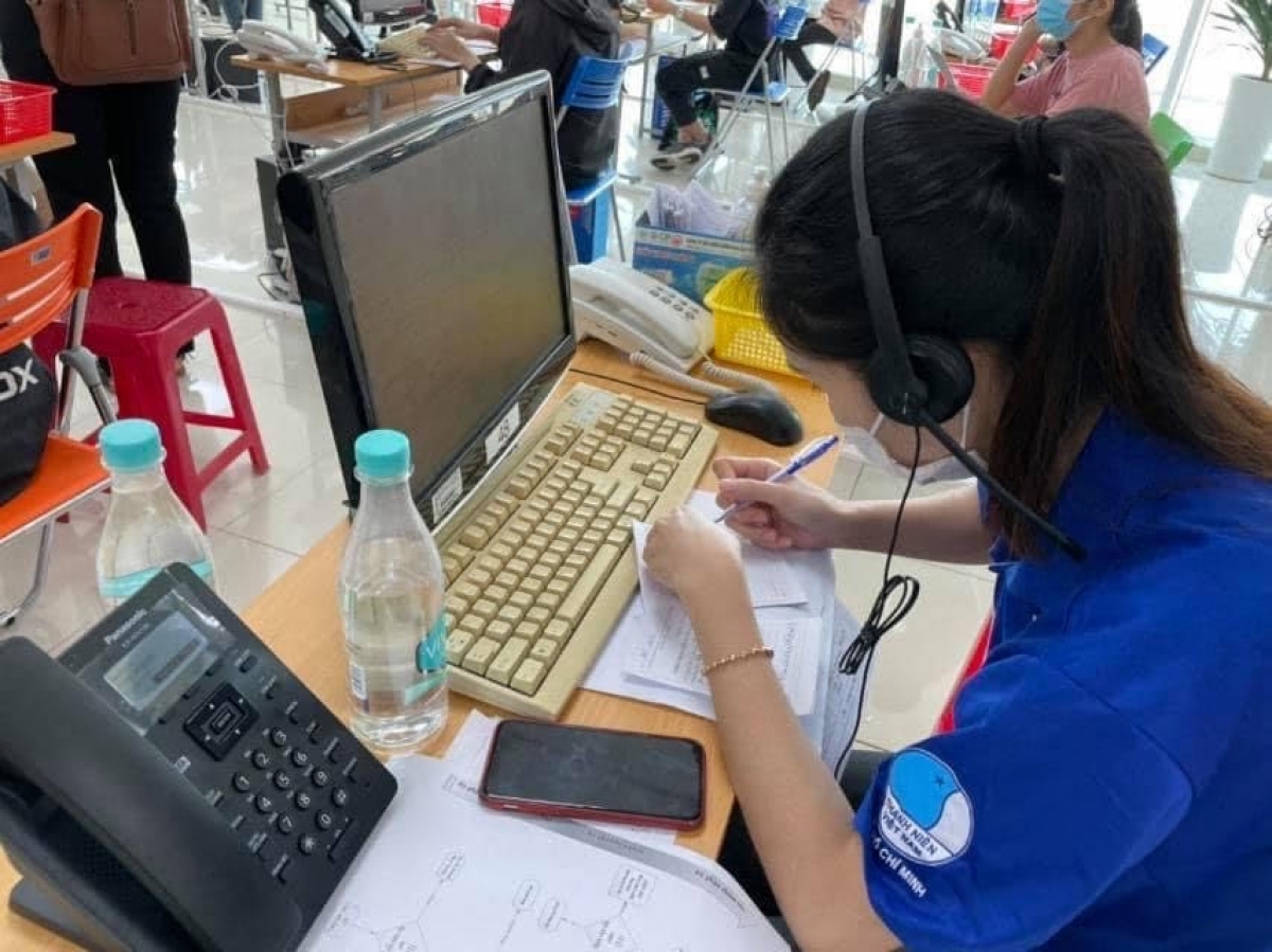 Tổng đài Trung tâm cấp cứu 115 TP Hồ Chí Minh nhận khoảng 6.000 cuộc gọi mỗi ngày