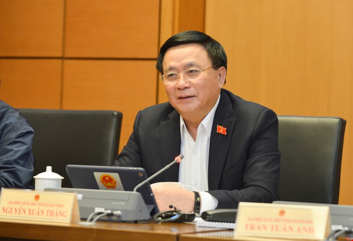 Ông Nguyễn Xuân Thắng, Đoàn ĐBQH tỉnh Quảng Ninh tại phiên thảo luận tổ ngày 23/10