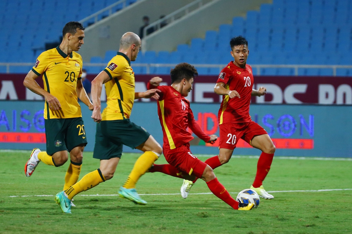 Quang Hải và các đồng đội phải chơi trên sân không có khán giả ở trận gặp Australia