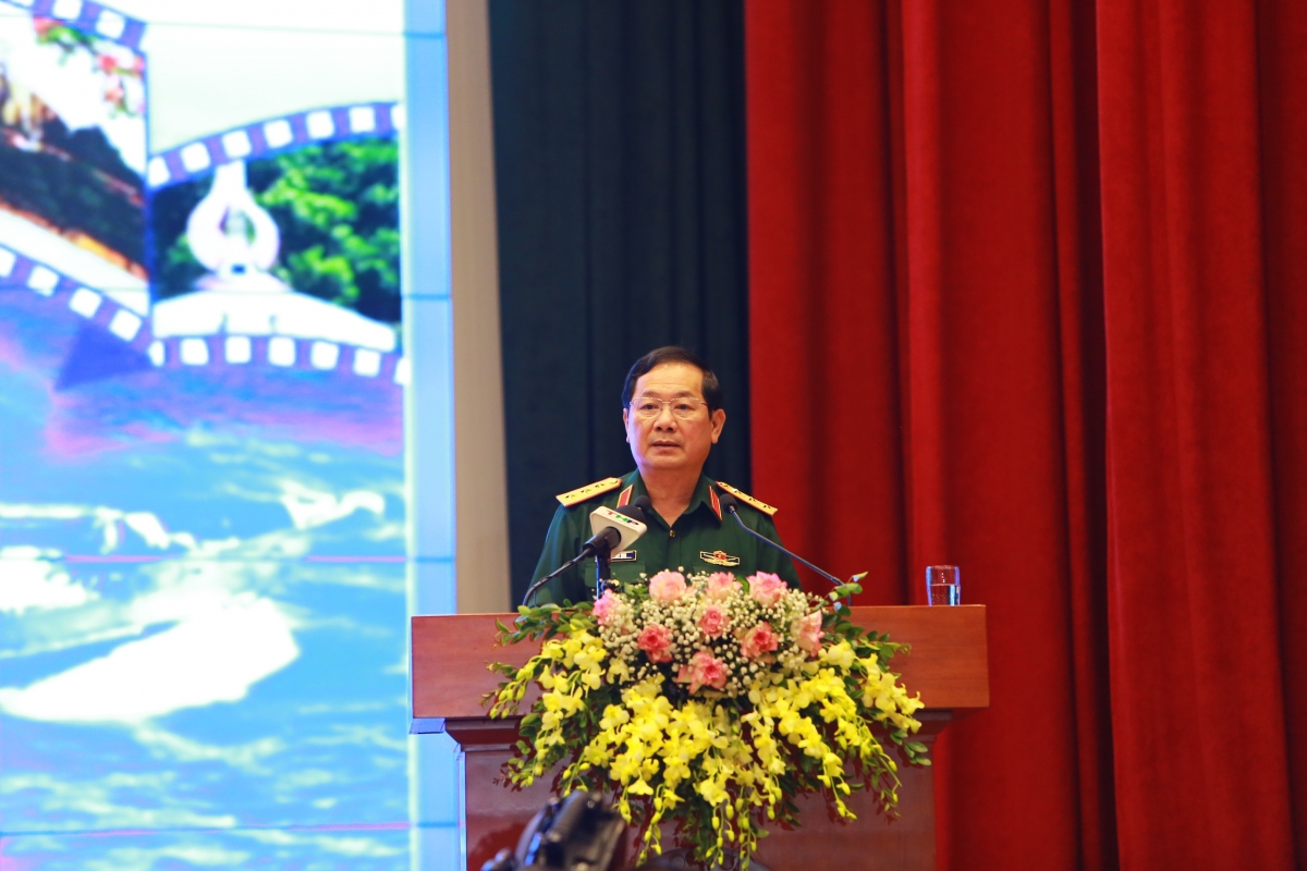Thượng tướng Lê Huy Vịnh, UV BCHTW Đảng, Thứ trưởng Bộ Quốc phòng phát biểu tại hội thảo ngày 19/10/2021 tại Hải Phòng