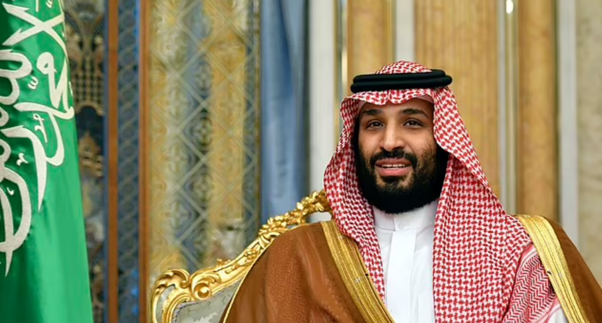 Thái tử Saudi Arabia, Mohammed Bin Salman, là Chủ tịch của quỹ và Newcastle hiện được xếp hạng là có chủ sở hữu giàu nhất trong làng bóng đá thế giới