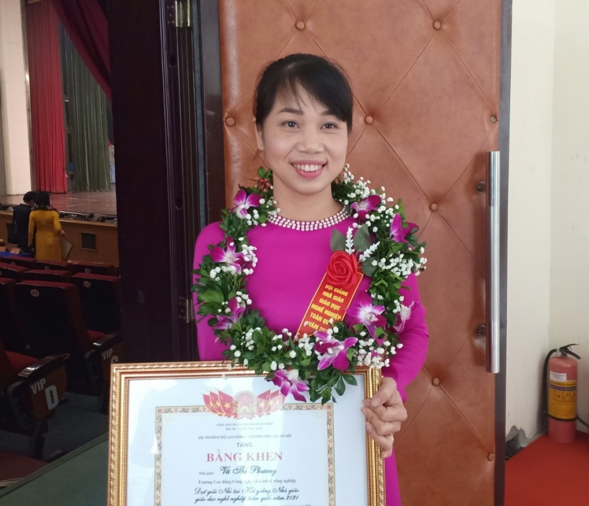 Cô Vũ Thị Phương đạt giải Nhì Hội giảng nhà giáo giáo dục nghề nghiệp năm 2021