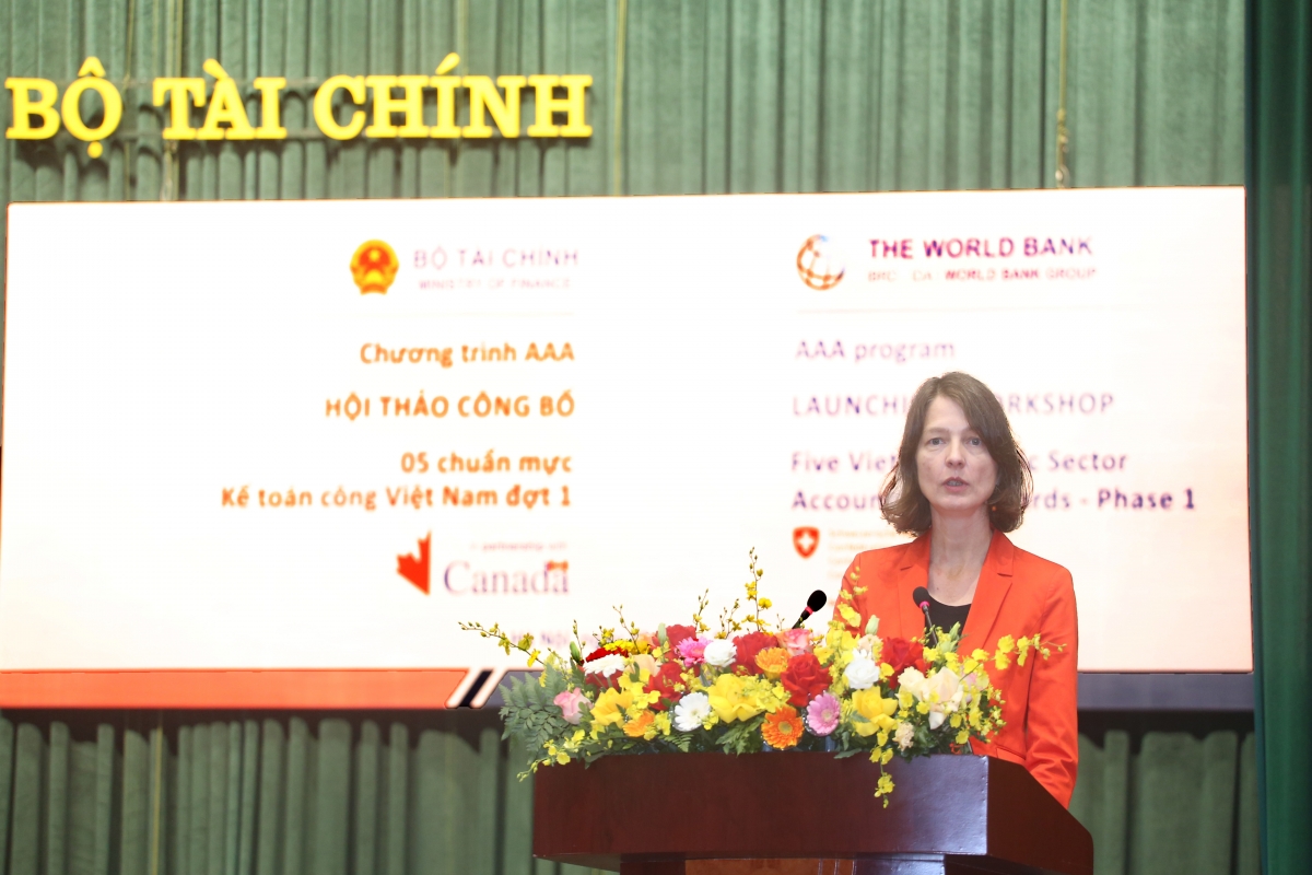 Bà Steffi Stallmeister, Giám đốc Điều hành Hoạt động dự án
Ngân hàng Thế giới tại Việt Nam