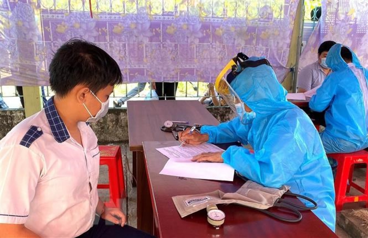 Tiêm vaccine Covid-19 cho trẻ em tại tỉnh Sóc Trăng