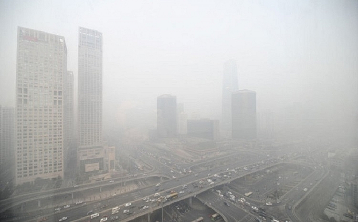Hà Nội đứng thứ 6 trong xếp hạng các tỉnh, thành phố
có nồng độ bụi PM2.5 trung bình năm 2020 cao nhất.