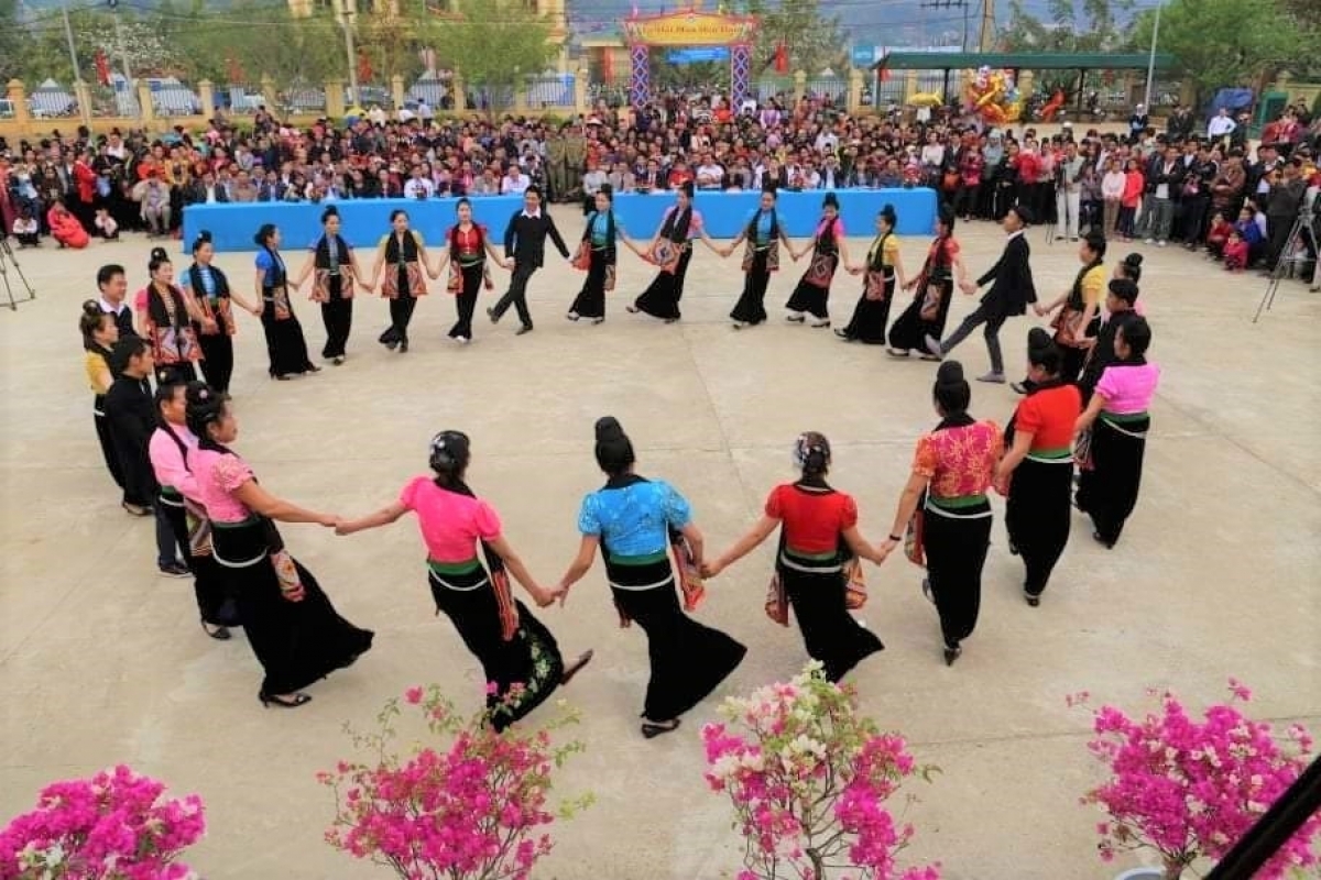 Xòe Thái là tiết mục không thể thiếu trong các lễ hội, sinh hoạt văn hóa của đồng bào Thái. Ảnh: Báo Điện Biên