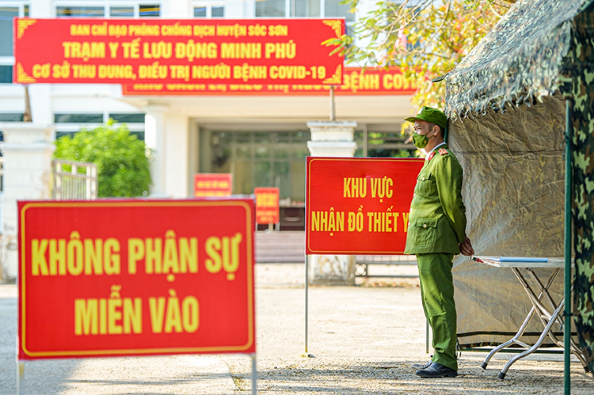 Trạm y tế lưu động Minh Phú (huyện Sóc Sơn) đã tiếp nhận bệnh nhân từ 26/11
