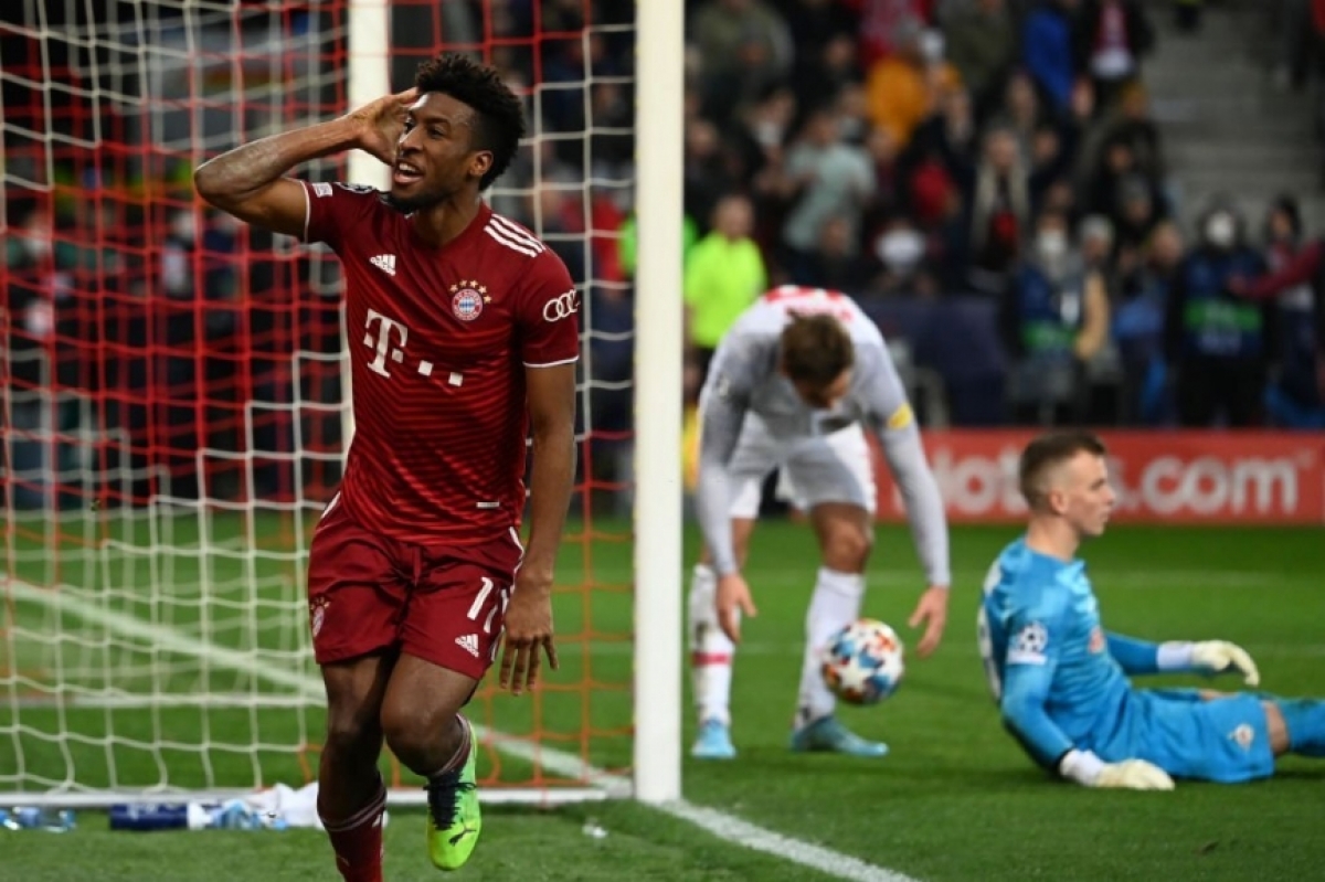 Kingsley Coman giúp Bayern thoát khỏi một thất bại (Ảnh: Internet)