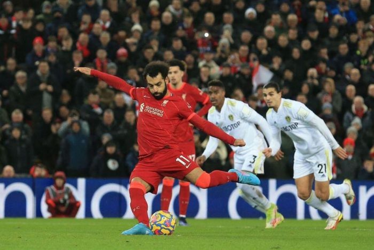 Salah mở hàng cho chiến thắng tưng bừng của Liverpool (Ảnh: Internet)