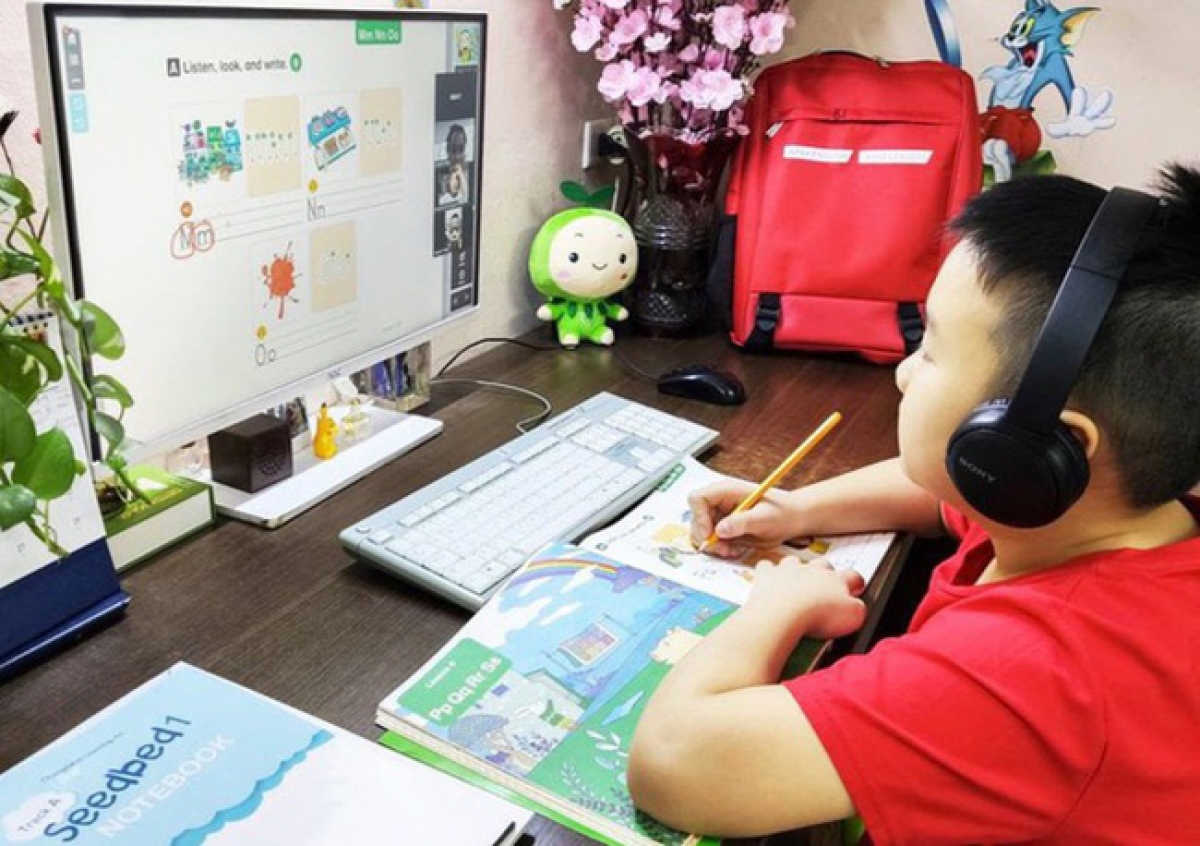 Học sinh tiểu học, trung học cơ sở tỉnh Phú Thọ chuyển sang học trực tuyến từ ngày 21/2/2022