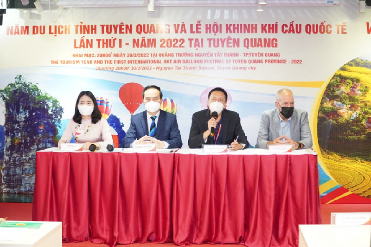 Đây là lần đầu tiên Tuyên Quang tổ chức lễ hội Khinh khí cầu quốc tế với kỳ vọng thu hút khách du lịch