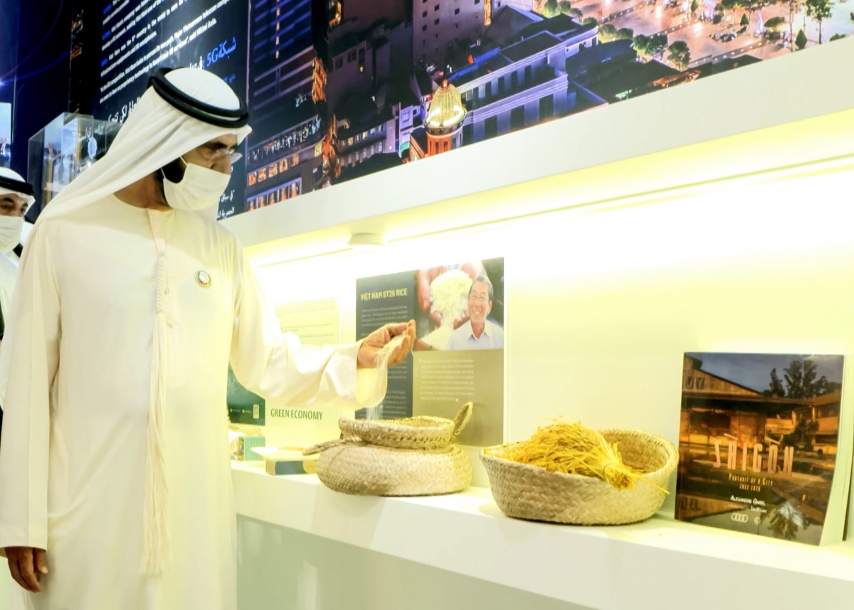 Quốc vương Dubai ấn tượng sâu sắc với đồ thủ công mỹ nghệ Design by Vietnam.