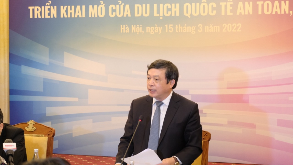Thứ trưởng Bộ VHTT&amp;DL Đoàn Văn Việt