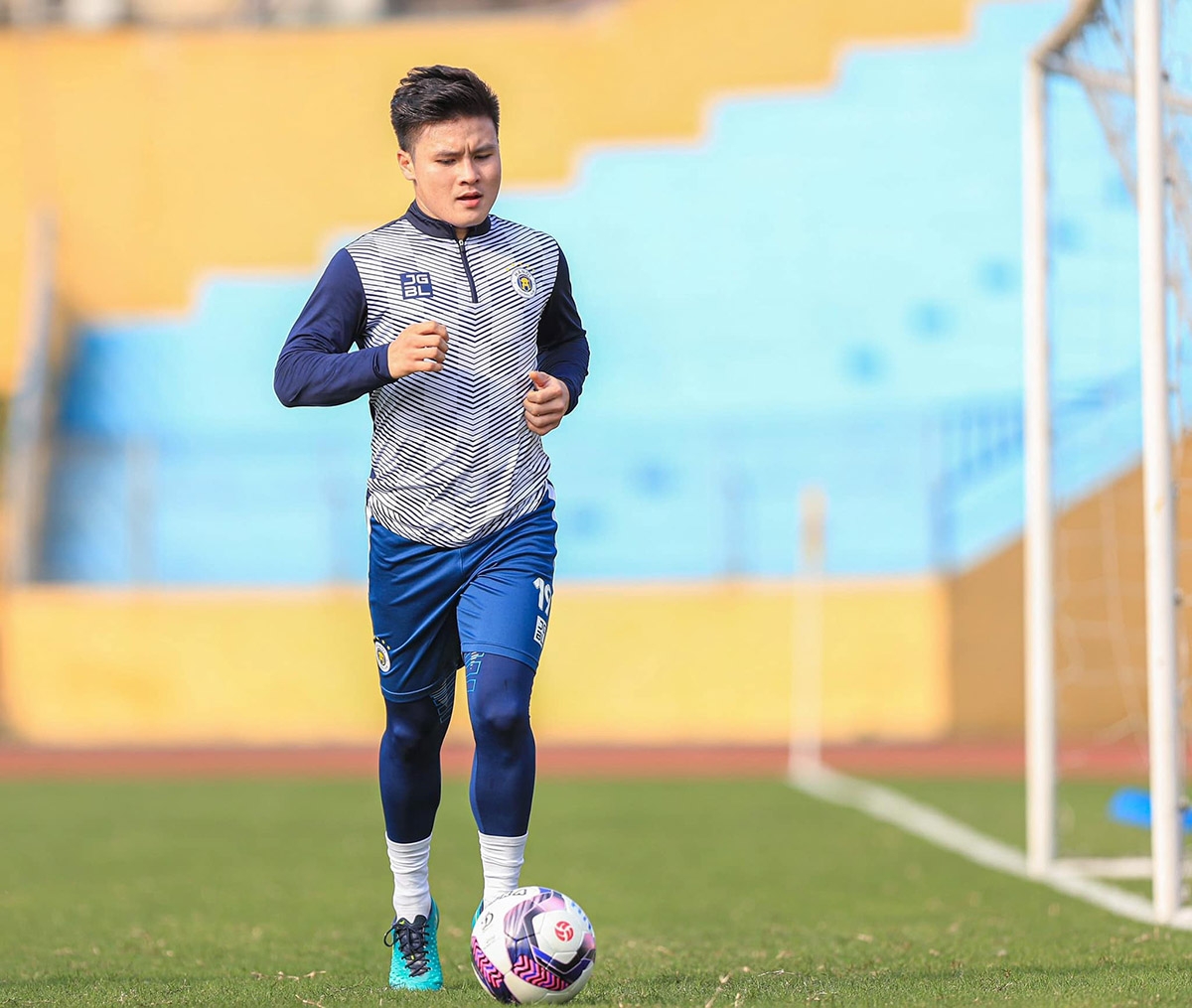 HLV Park Hang Seo lo ngại việc Quang Hải ra nước ngoài thi đấu sẽ ảnh hưởng tới tuyển Việt Nam
