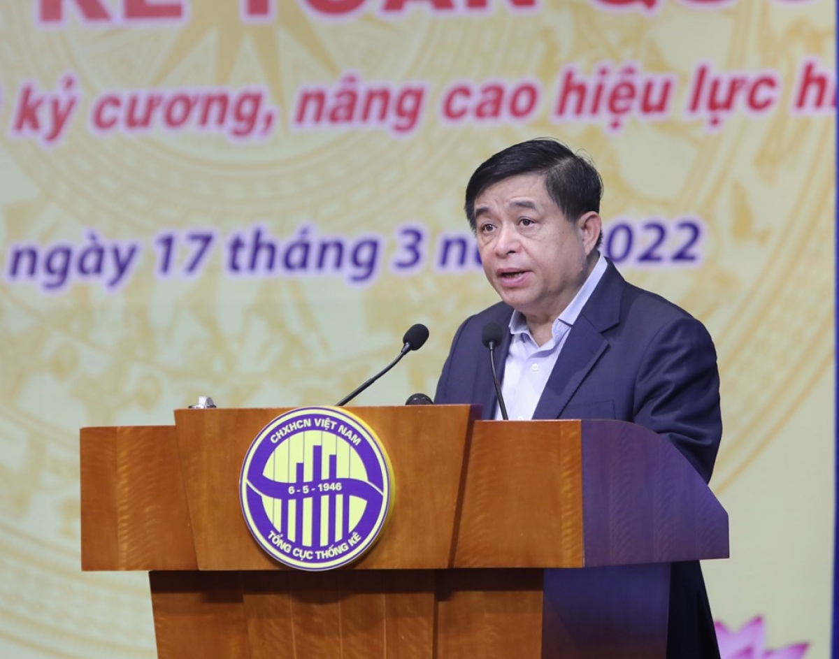 Bộ trưởng Bộ Kế hoạch và Đầu tư Nguyễn Chí Dũng phát biểu tại hội nghị