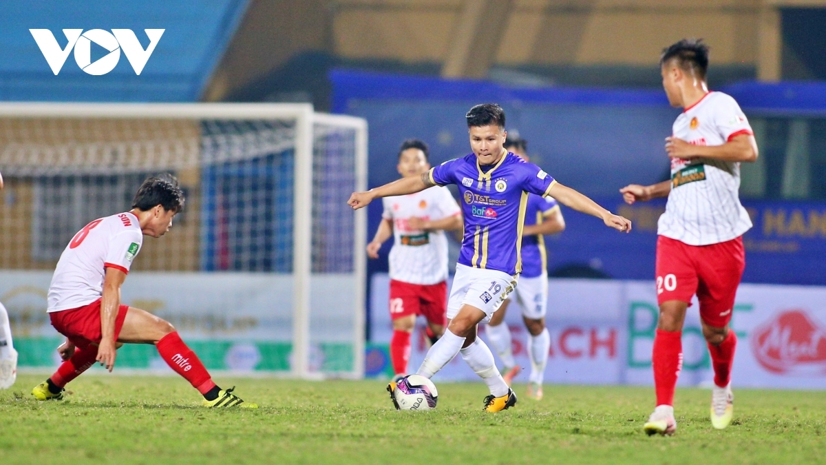 Quang Hải đá trận cuối cùng cho Hà Nội FC ở sân Hàng Đẫy (Ảnh: Mạnh Thắng).