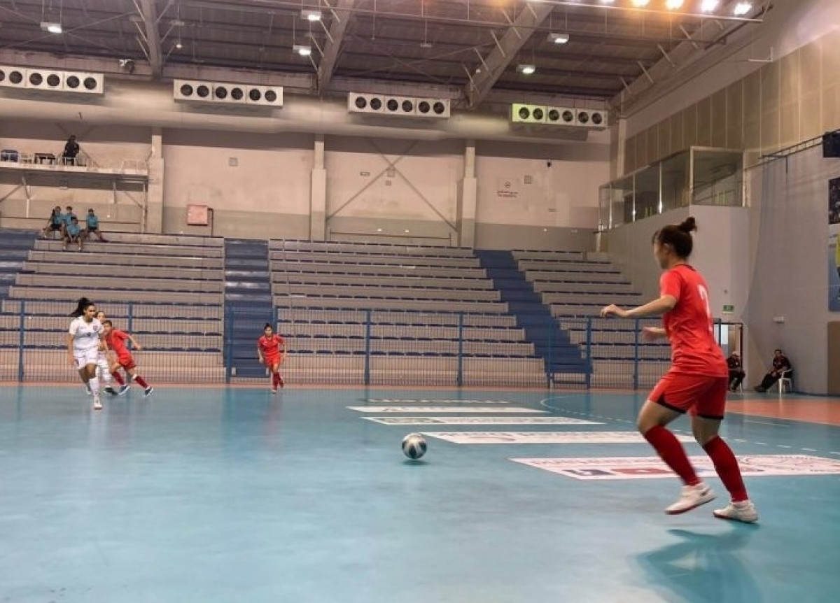 Đội tuyển futsal nữ Việt Nam gặp Bahrain. Ảnh: VFF.