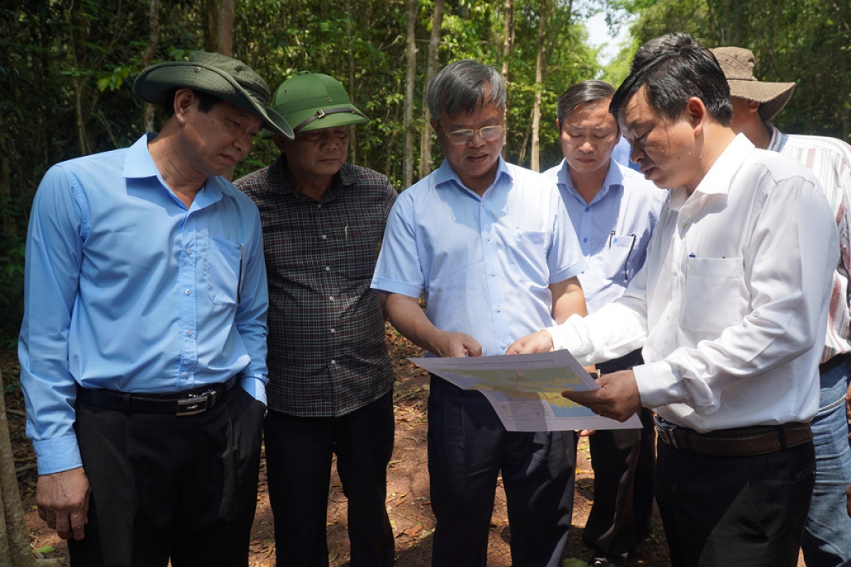 Lãnh đạo UBND tỉnh Cao Tiến Dũng kiểm tra Khu bảo tồn thiên nhiên văn hóa Đồng Nai, tháng 4/2021