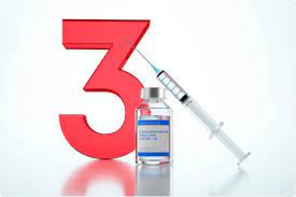 Tiêm mũi 3 rất quan trọng bởi giúp tăng miễn dịch, tránh tái nhiễm, giảm bệnh nặng, giảm tử vong.