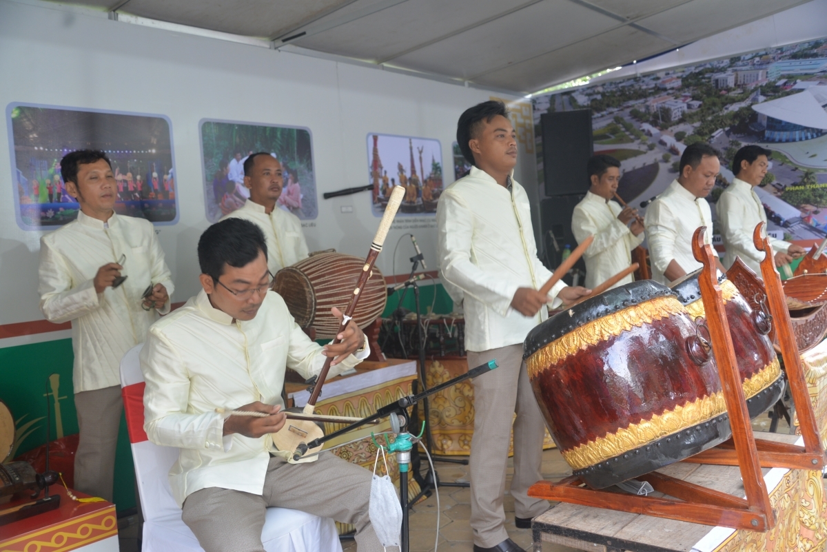 Một số địa phương sẽ trình diễn nhạc cụ dân tộc trong suốt thời gian triển lãm.