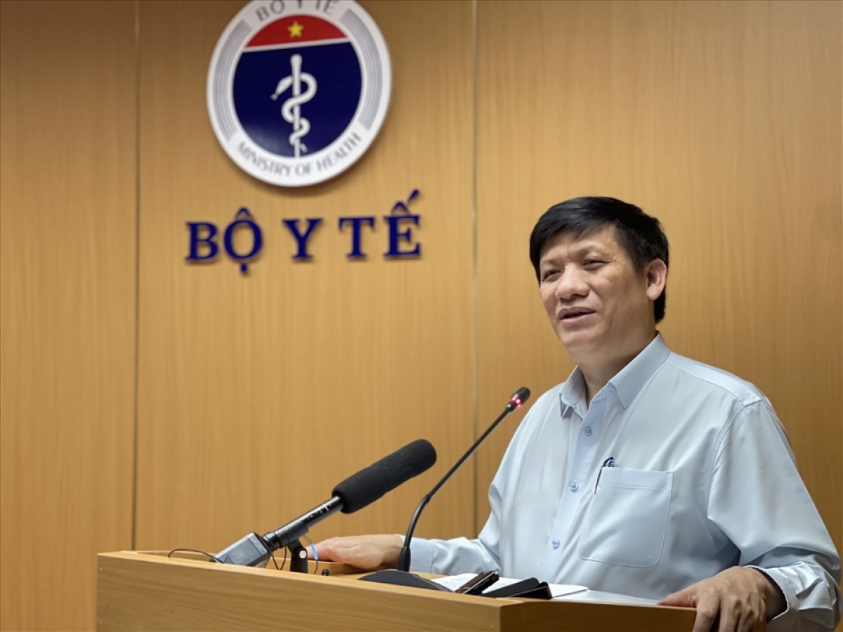 Bộ trưởng Bộ Y tế Nguyễn Thanh Long phát biểu tại hội nghị