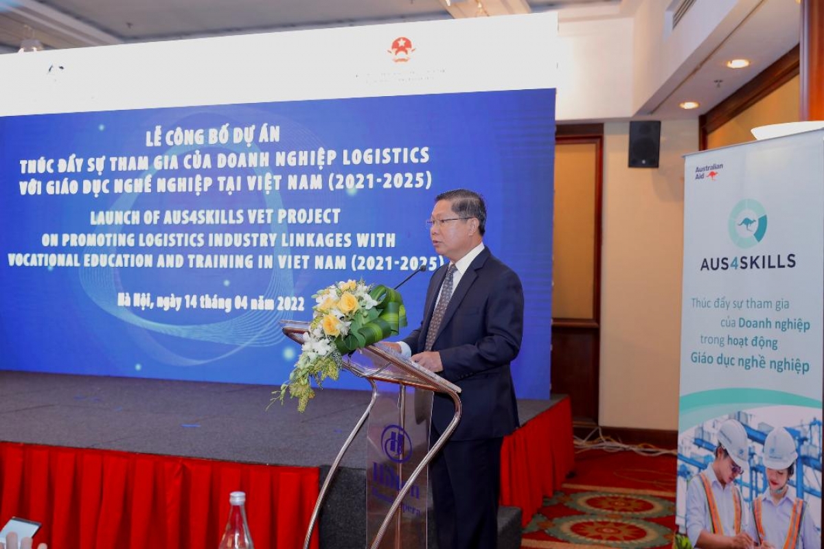 Ông Lê Tấn Dũng, Thứ trưởng Bộ LĐTBXH phát biểu tại lễ công bố và ký kết dự án.
