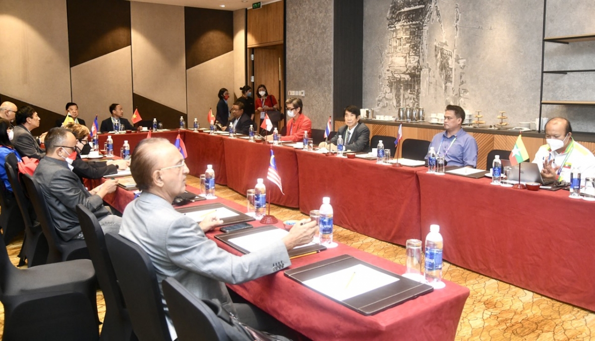 Hội nghị trưởng đoàn lần thứ nhất được tổ chức ngày 10/5 tại Hà Nội
