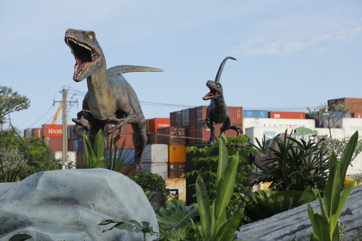 Đồ chơi Jurassic World mô hình khủng long bạo chúa Indominus T Rex 3D