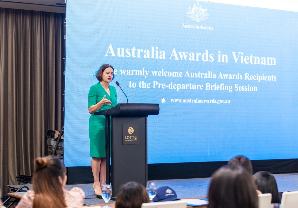 Bà Robyn Mudie, Đại sứ Australia tại Việt Nam