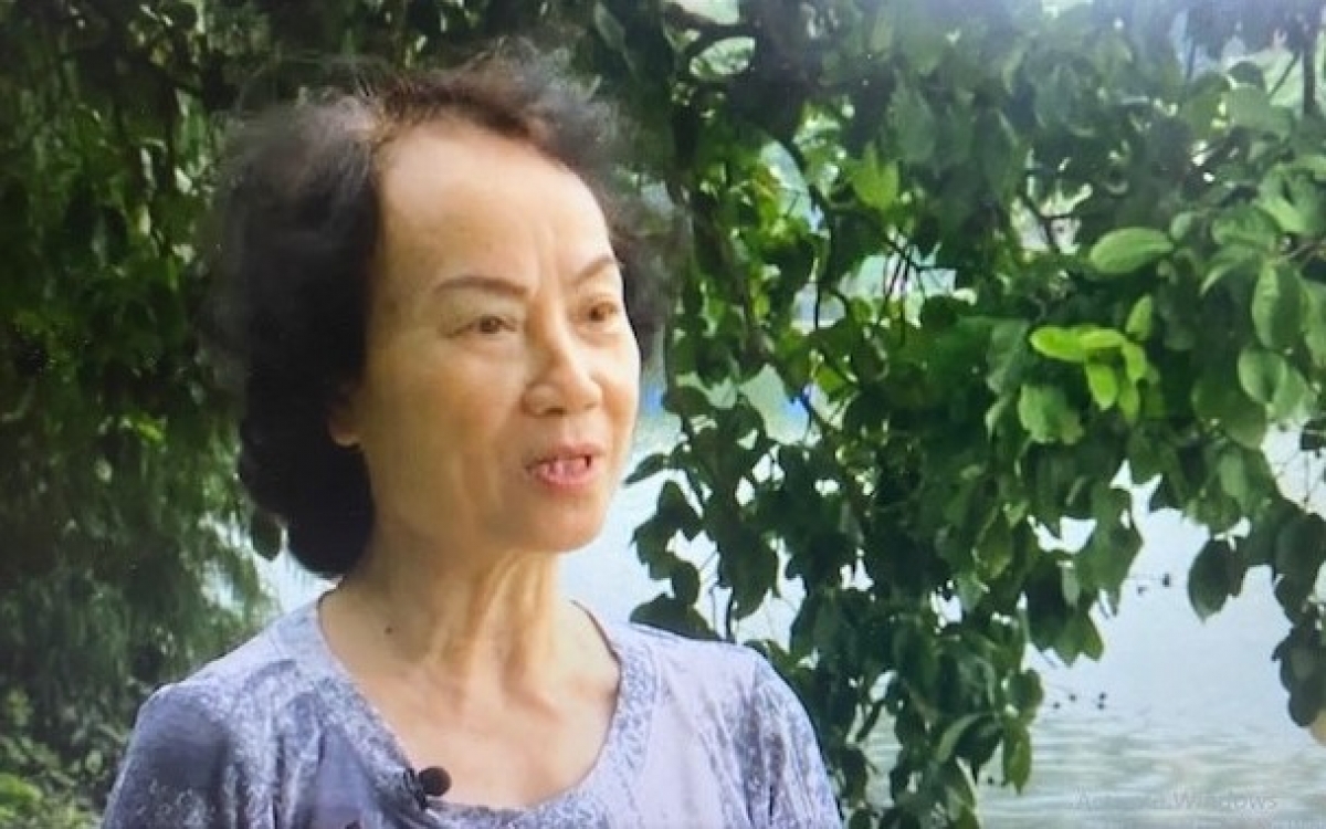 Bà Trịnh Hồng Thúy - thành viên câu lạc bộ chia sẻ về hiệu quả sau khi tham gia câu lạc bộ thể thao ngoài trời