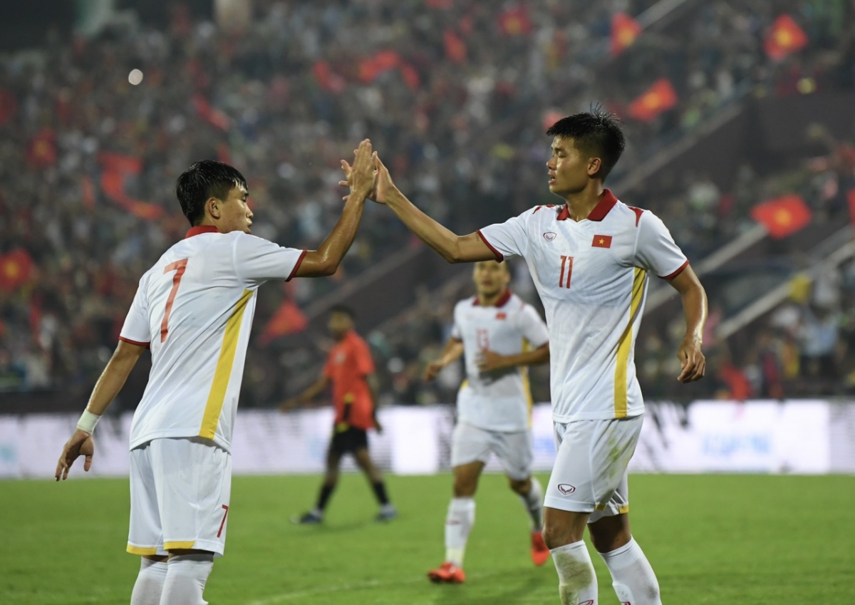 Giành chiến thắng nhẹ nhàng 2-0, U23 Việt Nam vào bán kết với ngôi nhất bảng A