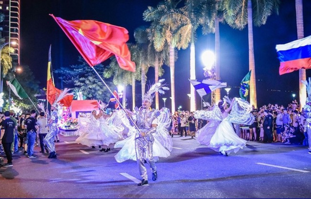 Lễ hội Carnaval đường phố do Sun Group tổ chức tại Đà Nẵng