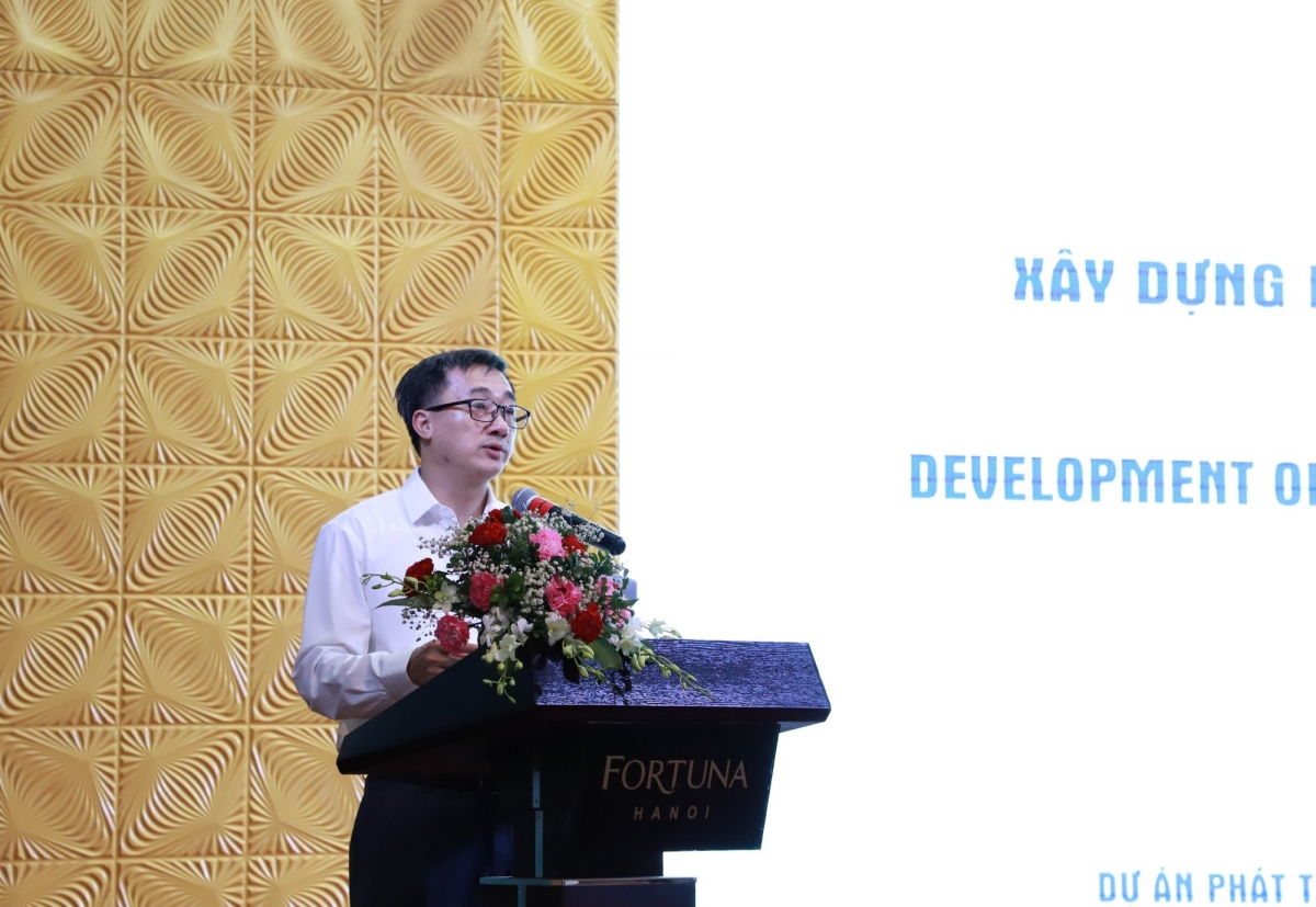 Thứ trưởng Bộ Y tế Trần Văn Thuấn phát biểu hội thảo "Xây dựng Dự án Luật BHYT sửa đổi"